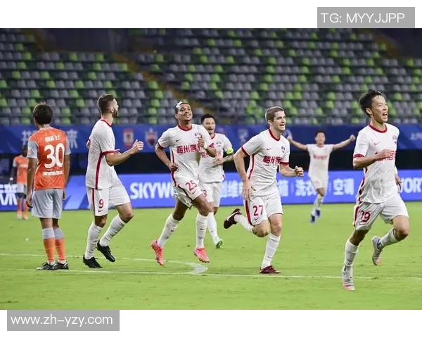 深圳足球队在足球团队协作排行榜中荣获第四名展现出色团队精神与配合能力 深圳足球队在足球团队协作排行榜中荣获第四名展现出色团队精神与配合能力